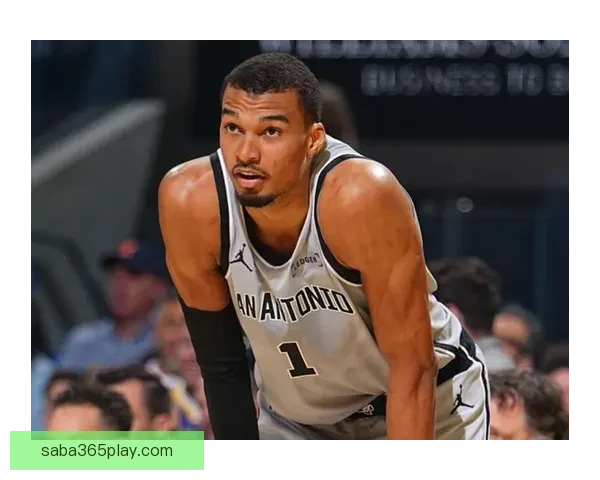 文班率马刺豪取十连胜22投16斩41分18板连场40+刷新多项纪录